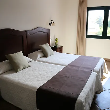 Hotel Arcos De Montemar 3*