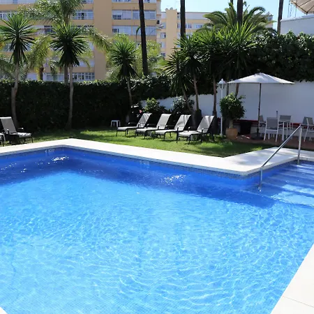 Hotel Arcos De Montemar 3*