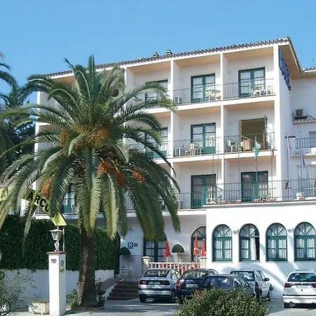 Arcos De Montemar מלון