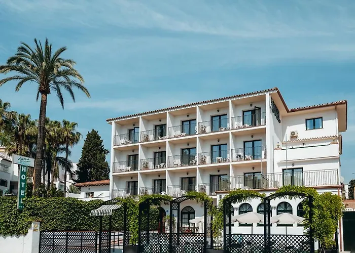 Arcos De Montemar ホテル 3*