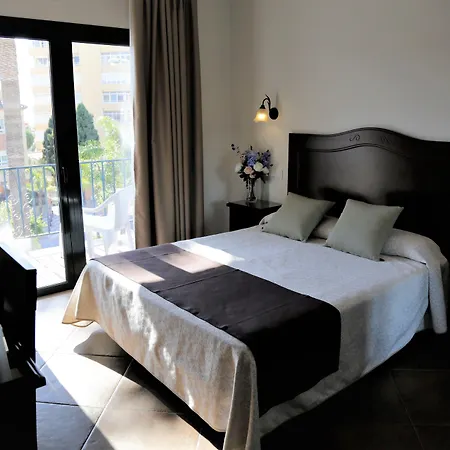 Arcos De Montemar 호텔 토레몰리노스
