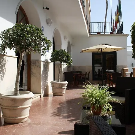 Hotell Arcos De Montemar